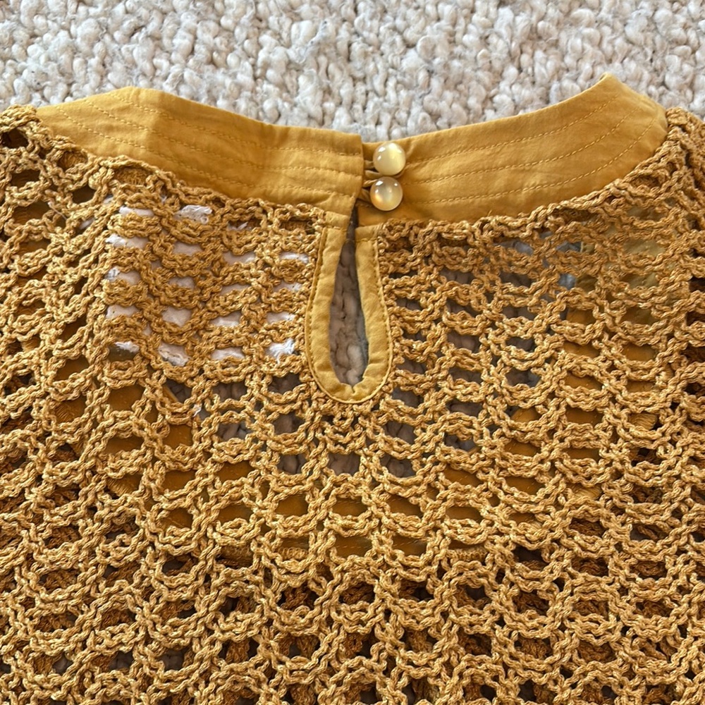 Anthropology Golden Yellow Crochet Blouse size small - Picture 5 of 5